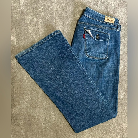 Levi’s low boot cut 545 jeans Size 8 - Picture 5 of 7